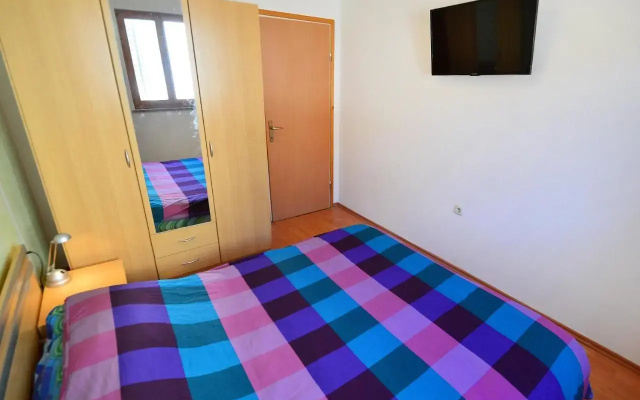 Trget Apartment 2