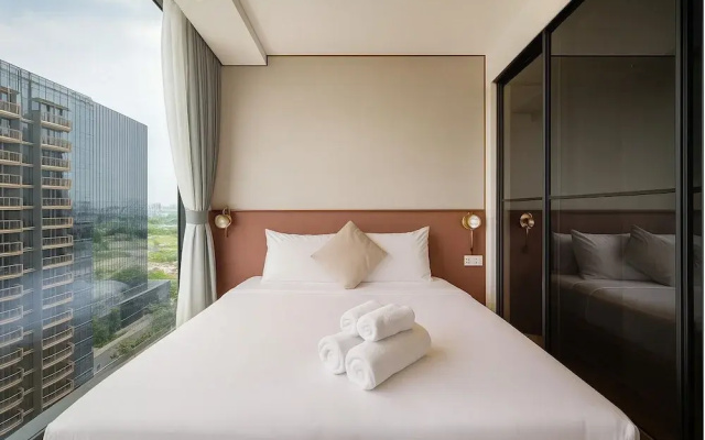 Metropole Urban Residence
