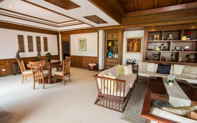 Sirinthara Villa