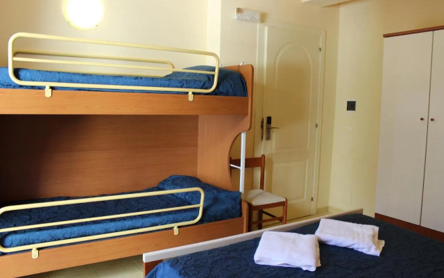 Megaron Hotel