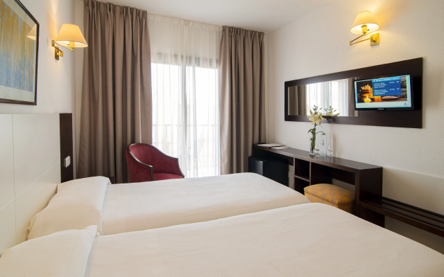 Hotel Amoros