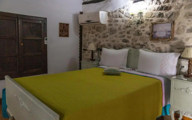 Bujtina Kodiket Guesthouse
