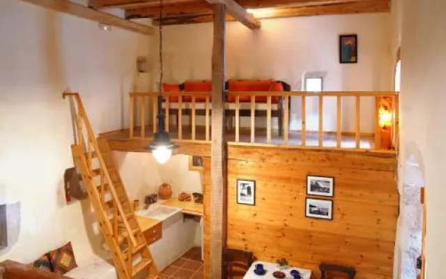 Irini Houses