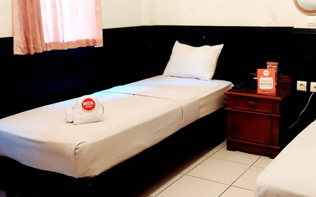 NIDA Rooms Cibaduyut Building