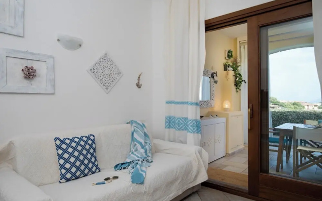 Anemone Apartment with Seaview Terrace