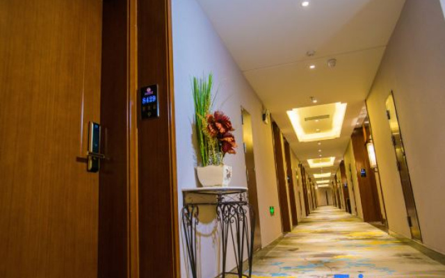 Zhongwei Shadu Hotel