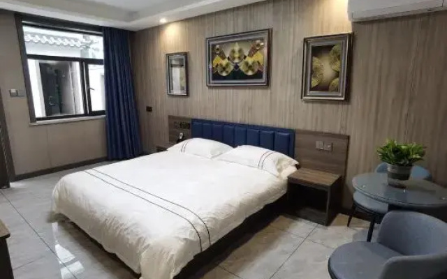 Fugang Hotel