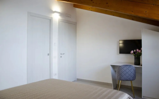 Donna Elena Rooms