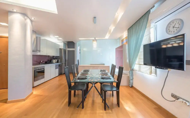 Agios Ioannis Metro Station - Comfy Apartment