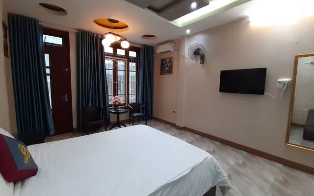 Отель OYO 833 Hoang Gia Motel Ханой удобства в номере
