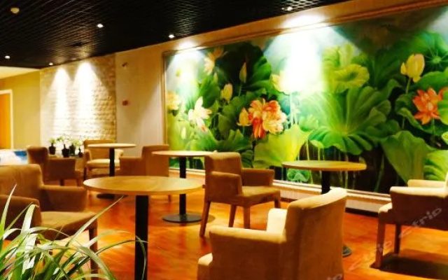 时来运转大酒店(荔波古镇店)