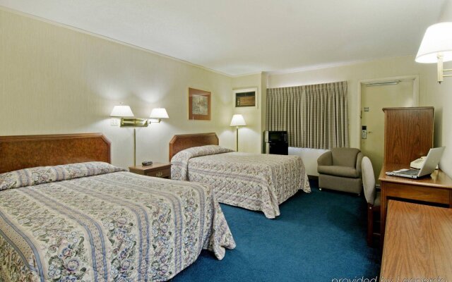 Americas Best Value Red Fox Inn And Suites In Waverly United