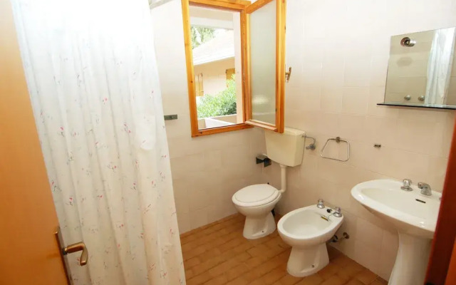 Scenic Apartments in Rosolina Mare with Garden