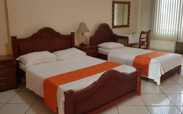 Hotel Takana