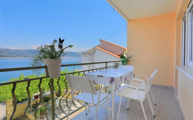 Apartments by the sea Arbanija, Ciovo - 18661