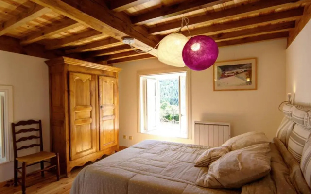 Gîte La Valla-sur-Rochefort, 5 pièces, 10 personnes - FR-1-496-44