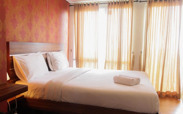 Stylish and Modern Studio Apartment at Bintaro Plaza Residence