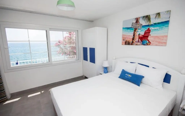 Mojo Otel Beach