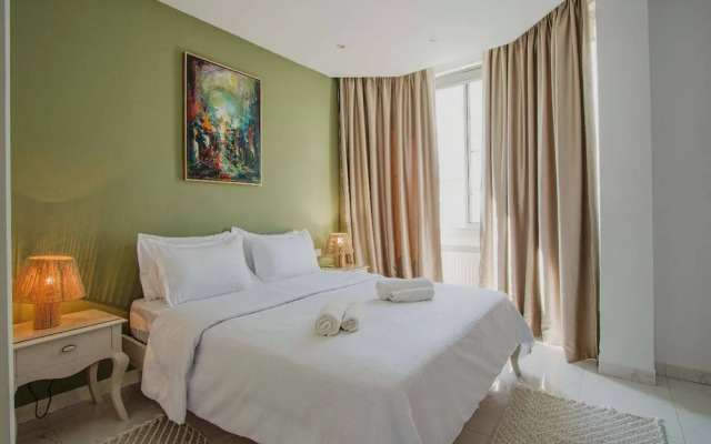 Marine Escape - a Haven Facing the Mediterranean