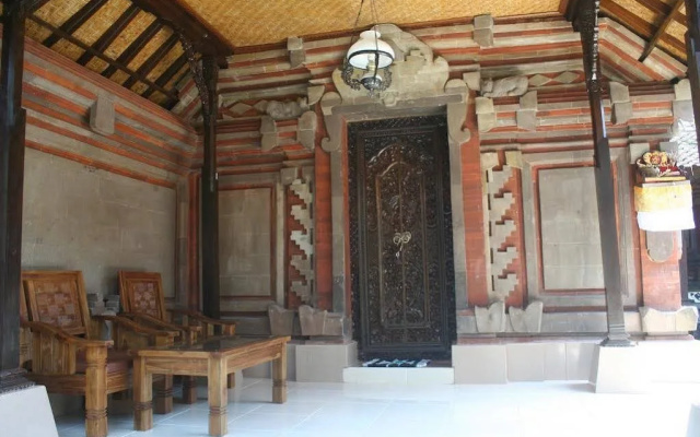 Nu Graha Guesthouse
