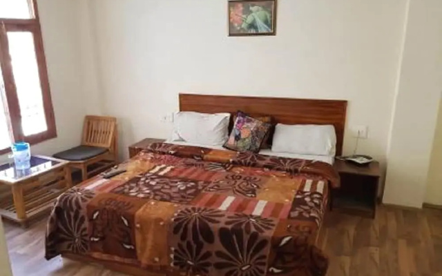 Janghu Hotel And Restaurant