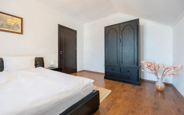 Diderot House