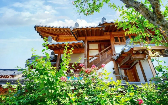 jeonju geumweondang hanogpensyeon