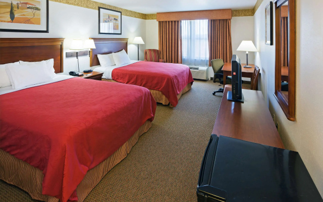 Country Inn & Suites by Radisson, Chambersburg, PA