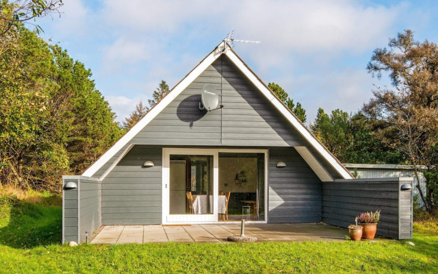 Tranquil Holiday Home in Ringkøbing near Sea