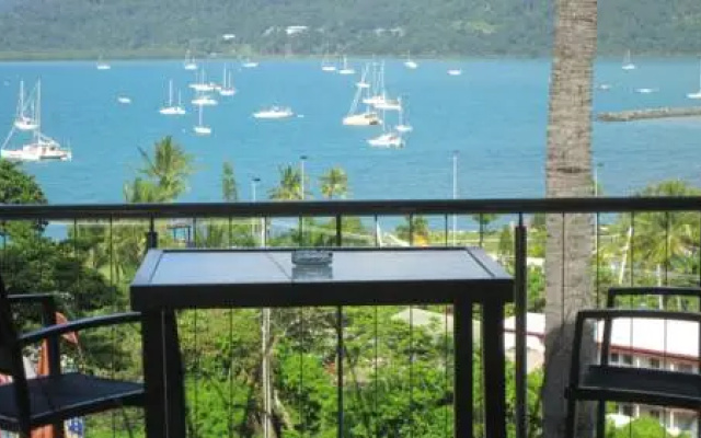 Waterview Airlie Beach