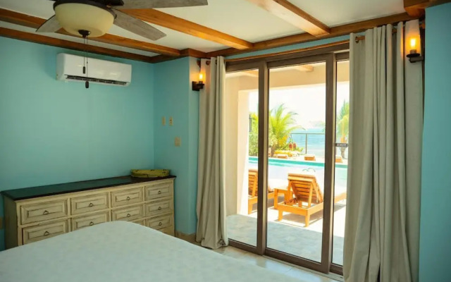 Large Oceanfront Villa With Pool Close to Village