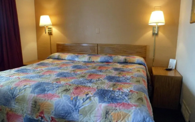 Desert Hills Motel