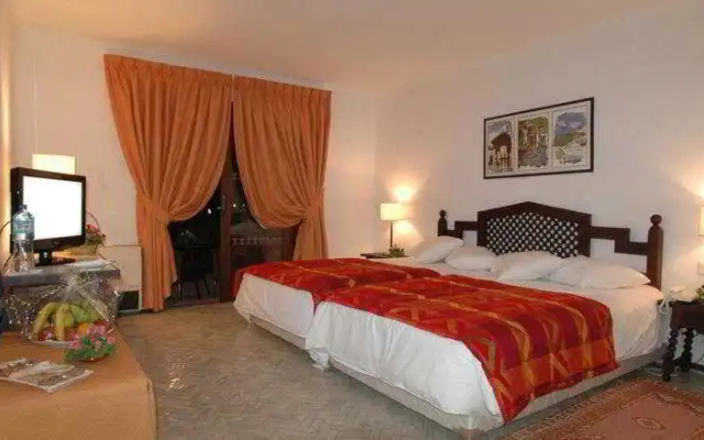 Royal Decameron Issil