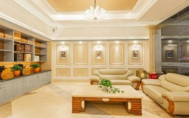 Ripple Hotel (Nanzhang Jinzhang Avenue)