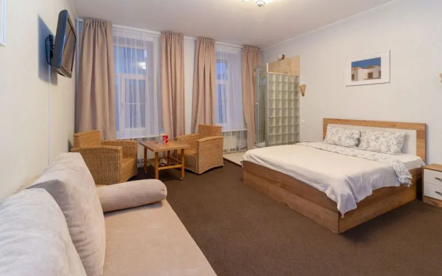 6 Rooms Mini-Hotel - Hostel