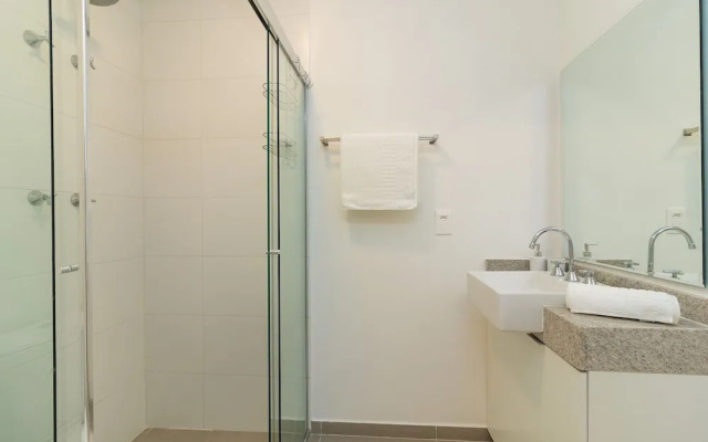 Ape C AR piscina e academia prox Allianz