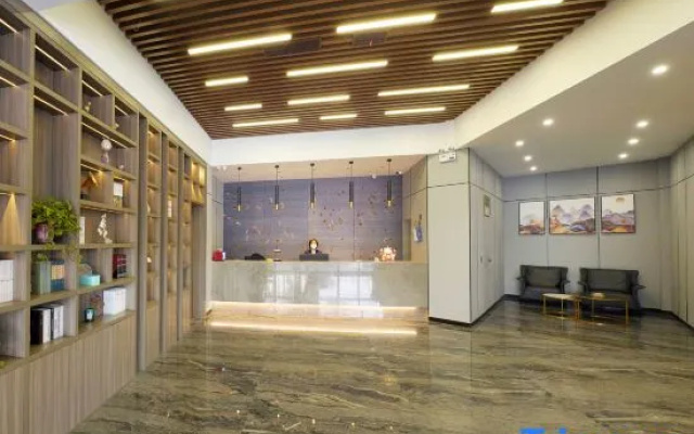 Wenzhou Lily Business Hotel