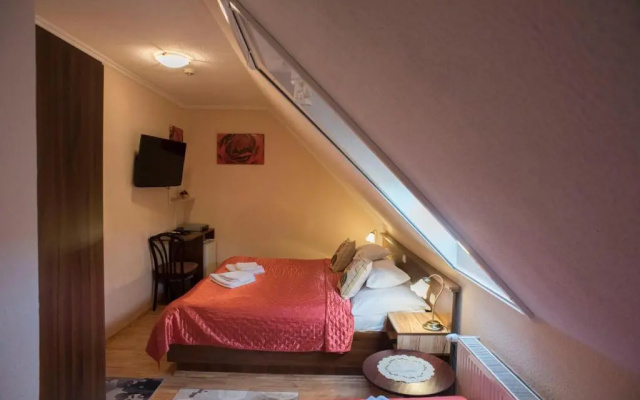Le Rose Hotel