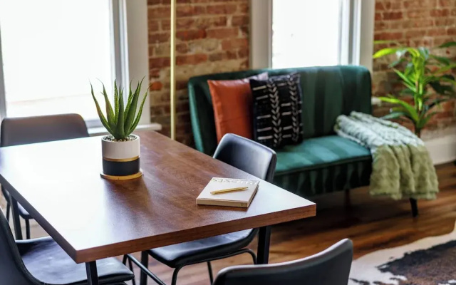 Jungle House Historic Lofts – German Village