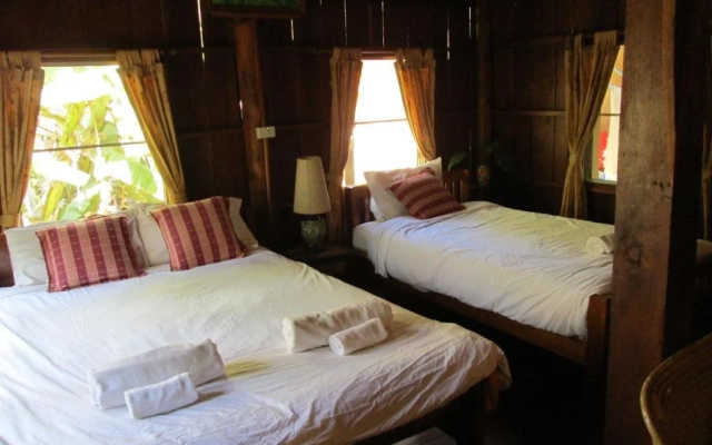 Soppong River Inn