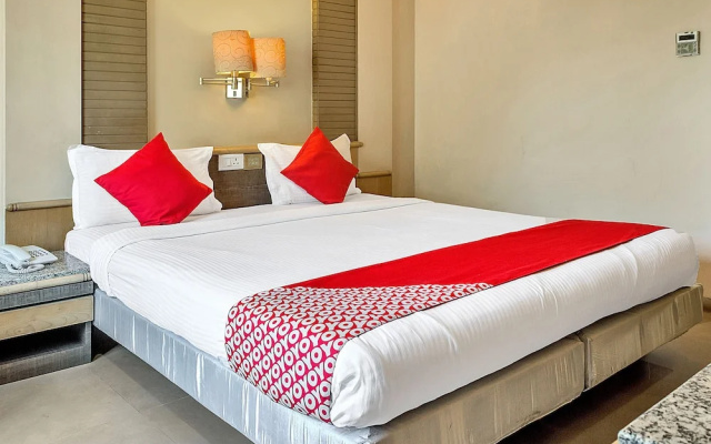OYO 11089 Hotel Deccan 8