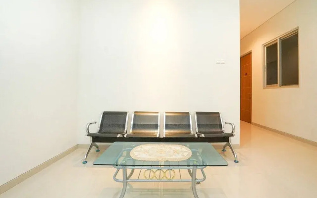 Super OYO Capital O 614 Graha 8 Syariah