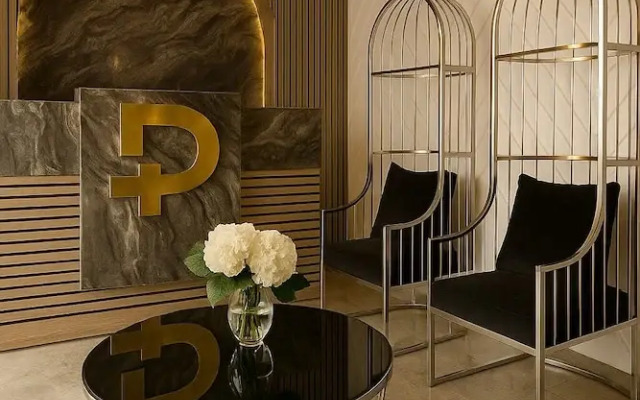 Positive Hotel