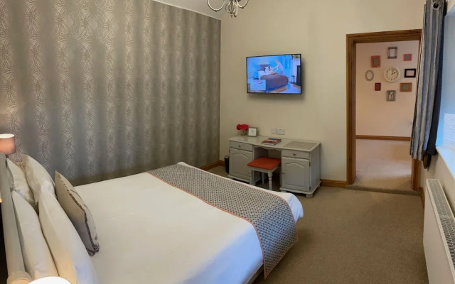 61 on Folly B&B Suites