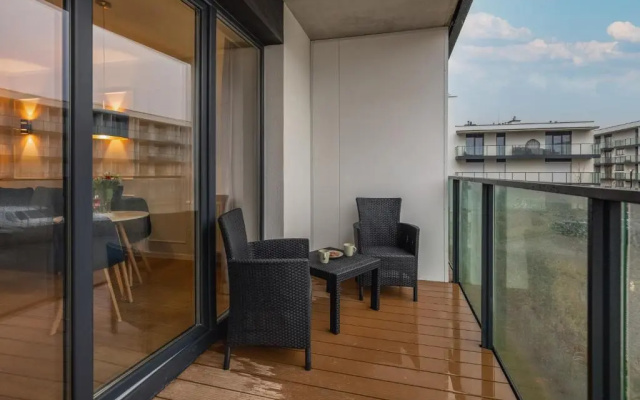 Apartment by the Lake Dziwnów by Renters