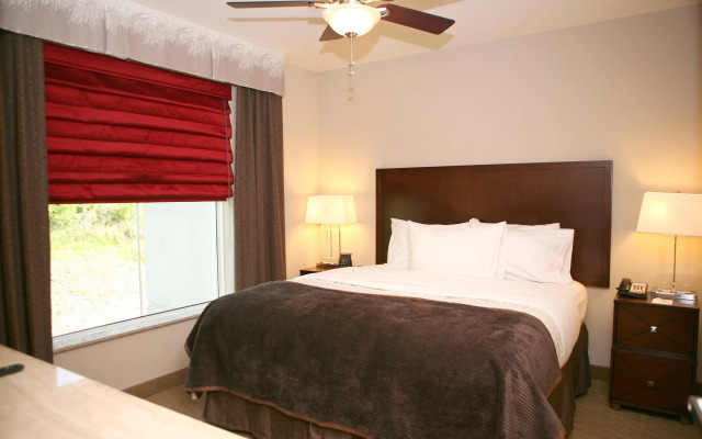Отель Embassy Suites by Hilton Birmingham Hoover
