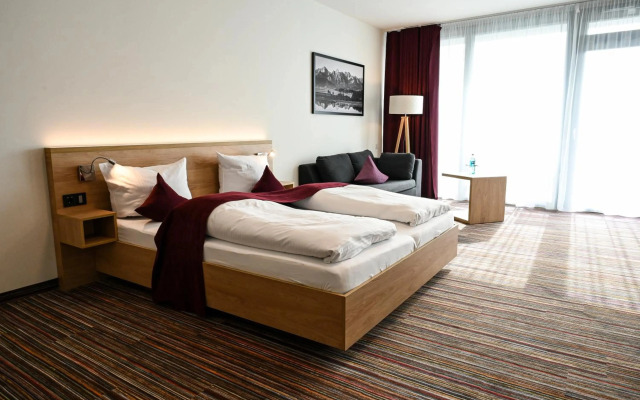 Soloplan City Resort