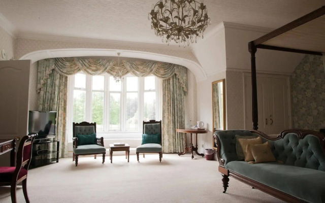 Petwood Hotel