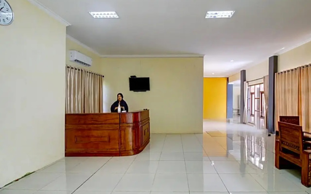 OYO 3812 Edutel Sade Raya Kuta Hotel Lombok