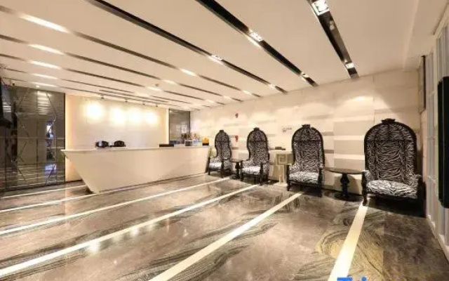 Shimoli Hotel (Shenzhen Bao'an Fanshen Subway Station)